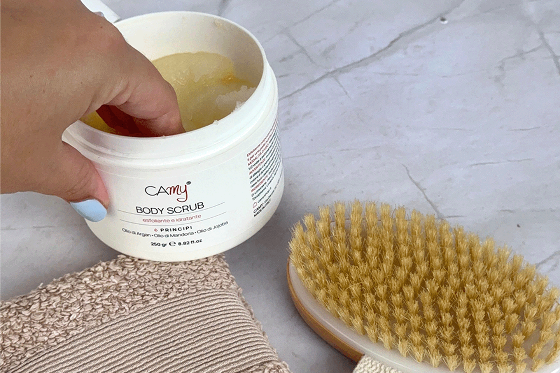 La bellezza del corpo passa dai gesti quotidiani scrub blog