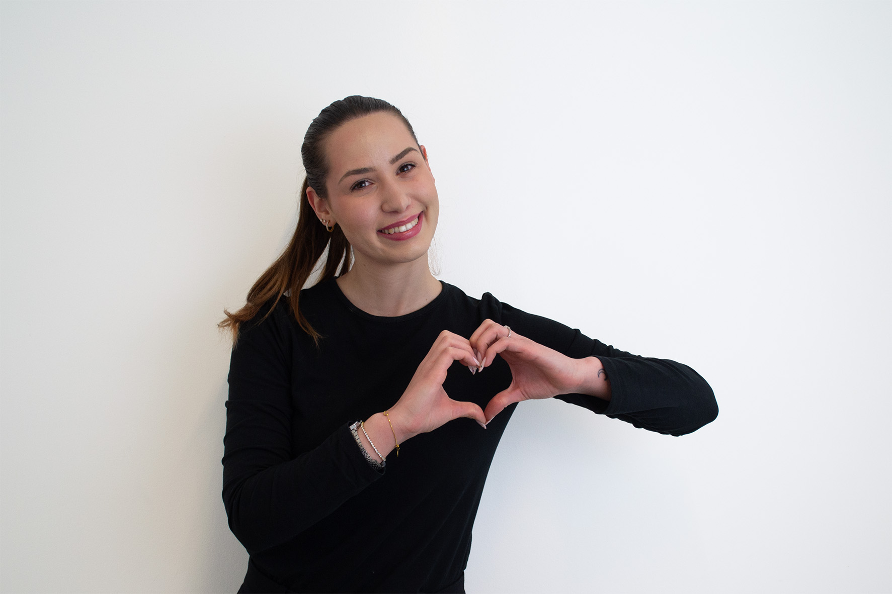 mani a cuore blog camy