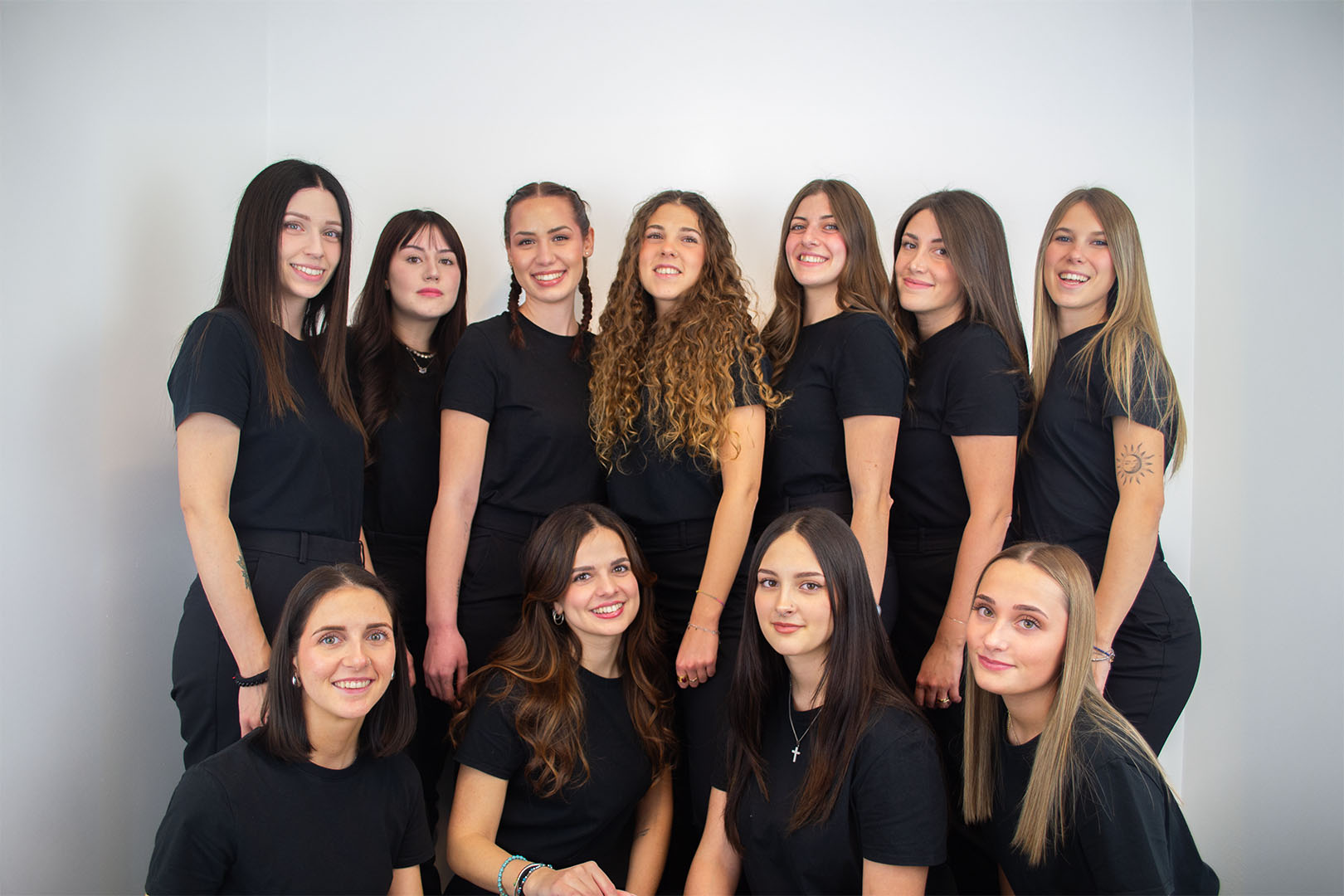 staff camy nails&beauty