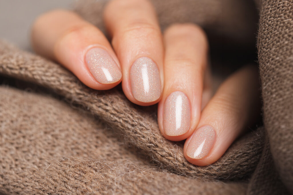 unghie dautunno 2026 nude camy colori d'autunno 2026 unghie - camy nails & beauty